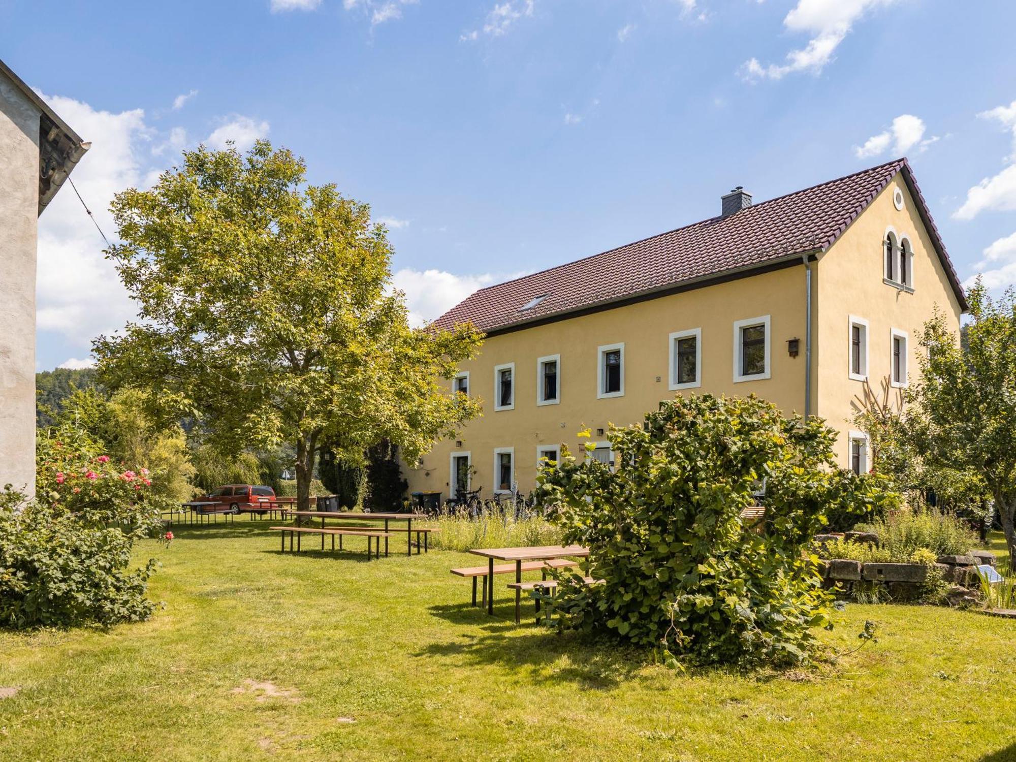 Hinterland Hostel Rathen Exterior photo